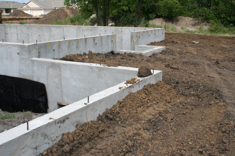 Foundation Wall Pouring in Howey In The Hills, FL
